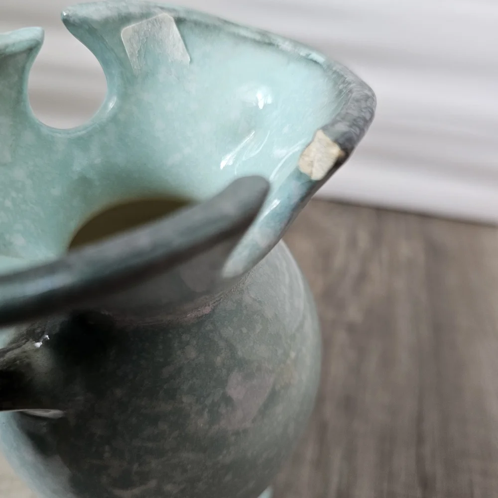 Vintage Hull Pottery Vase Royal Woodland Blue Teal Speckled Glaze W4 6 1/2